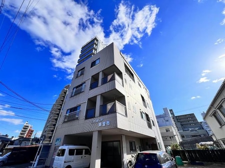 フロンティア麻里布外観写真