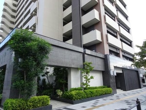 アルファステイツ岩国駅前外観写真
