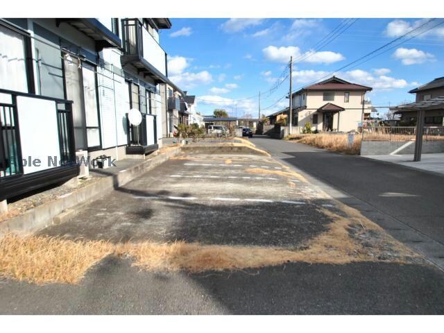 物件外観写真3　(B棟)