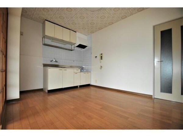 リビングダイニング