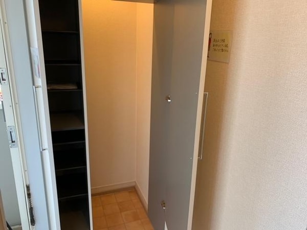 玄関回り