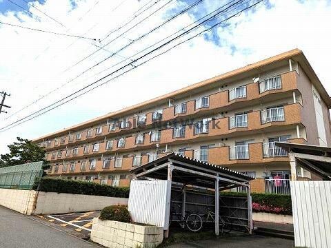 シャトー清城の物件外観写真