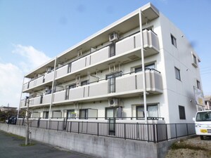 シャンボール砂川外観写真