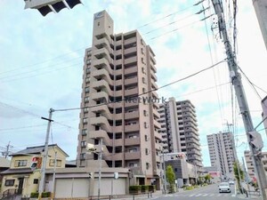 ユニーブル半田駅前外観写真