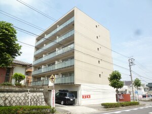 COM S二ツ坂外観写真
