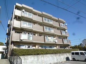 リブイン宮本外観写真