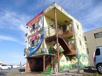 i ６６の外観写真