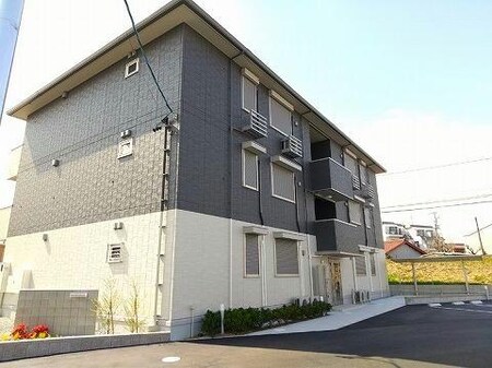 クラージュ外観写真