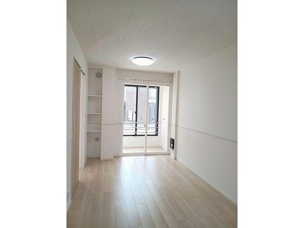 リビングダイニング