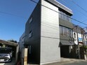 Adビル