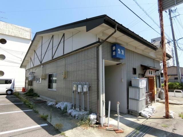 中町テナントの物件外観写真