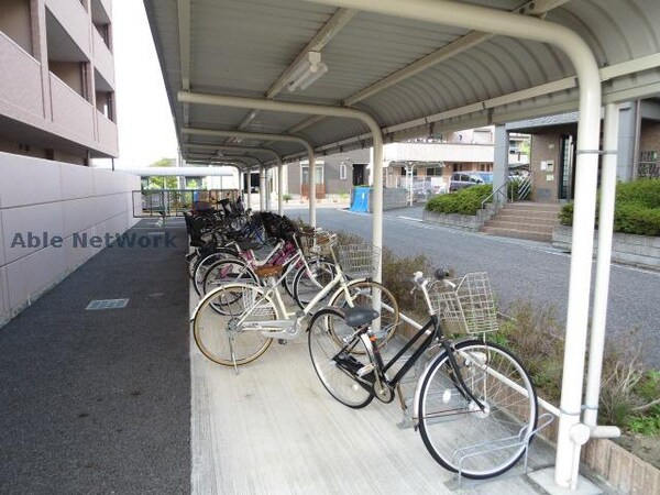 駐輪場