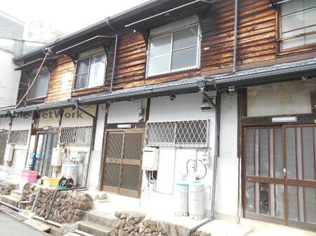 本町連棟貸家外観写真
