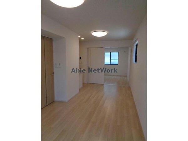 リビングダイニング