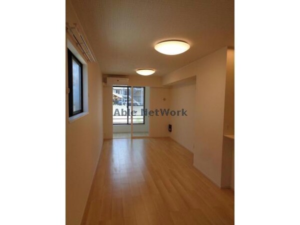 リビングダイニング