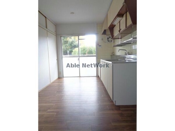 リビングダイニング