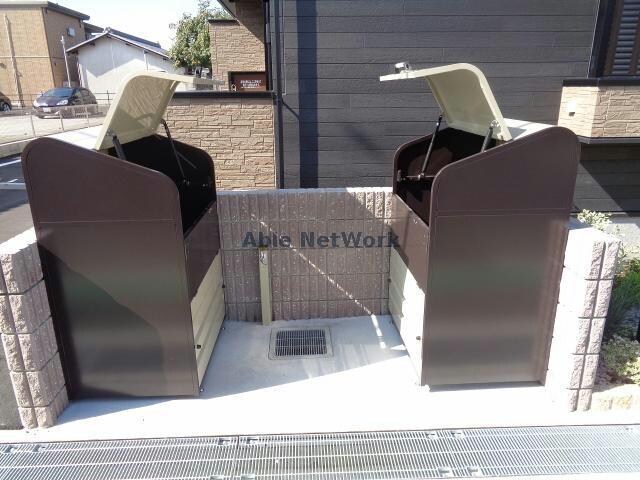 物件外観写真11　