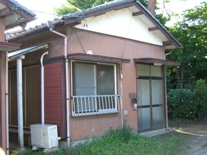田中　貸家外観写真