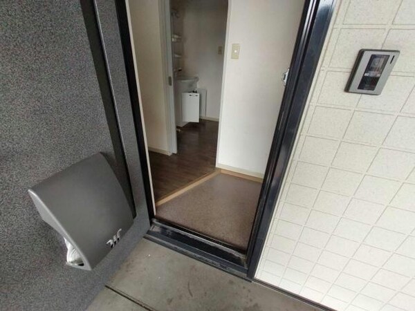 玄関回り