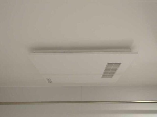 物件内観写真14　(浴室乾燥機)