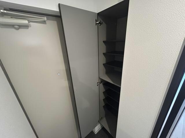 物件内観写真16　(シューズボックス)