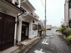 綾園貸家外観写真