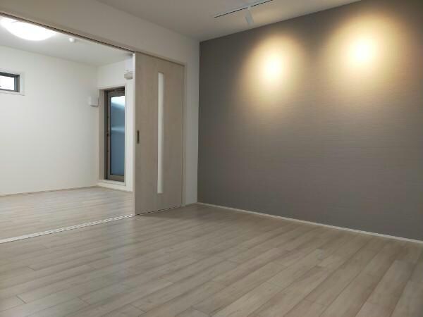 物件内観写真9　(照明)