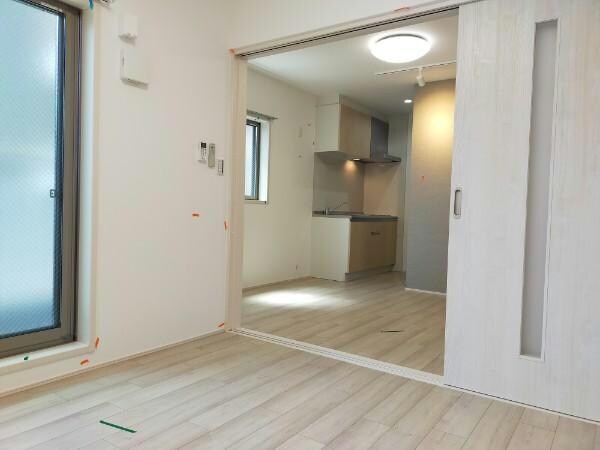 物件内観写真7　(照明)