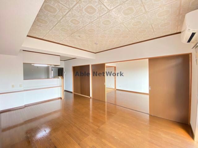 物件内観写真6　(同型反転　現況優先)