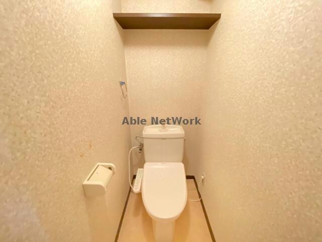 物件内観写真14　(同型反転　現況優先)