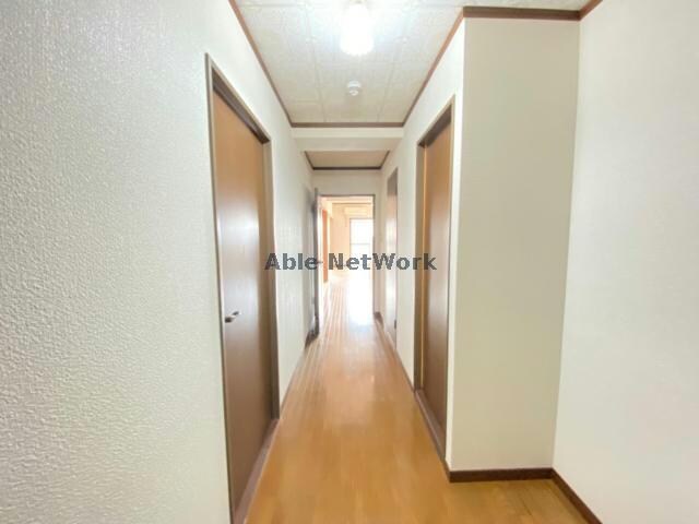 物件内観写真16　(同型反転　現況優先)