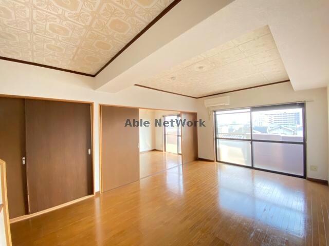 物件内観写真17　(同型反転　現況優先)