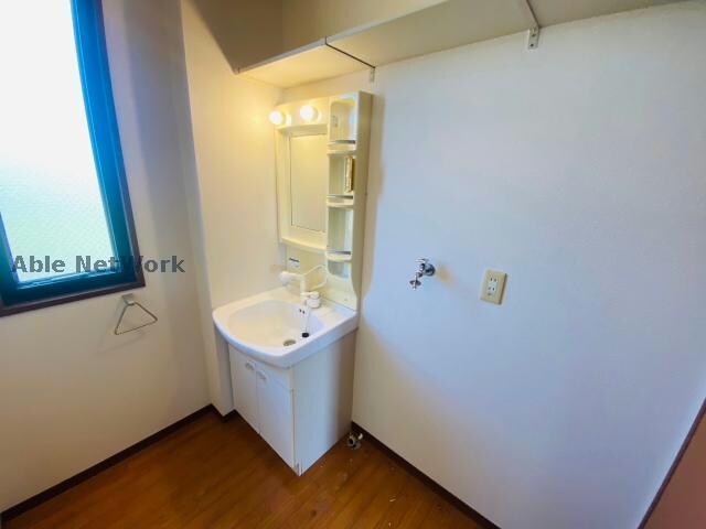 物件内観写真9　(※同型・現状優先)