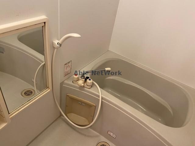 物件内観写真7　(※同型　現況優先)