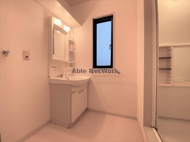 物件内観写真8　(※同型　現況優先)