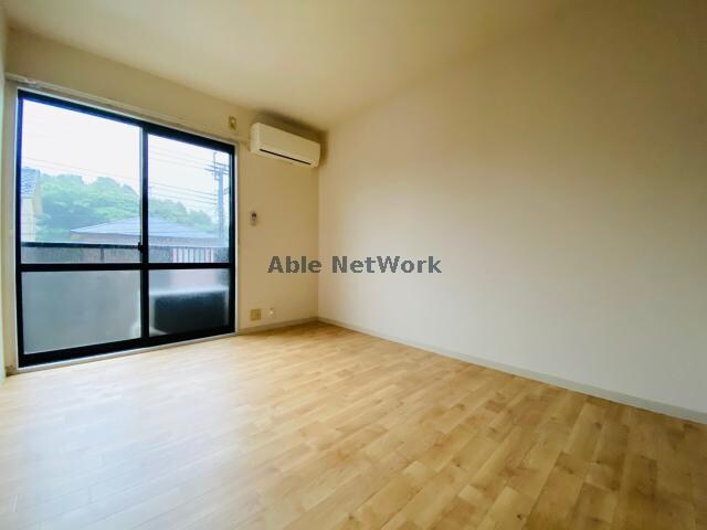 物件内観写真12　(※同型　現況優先)