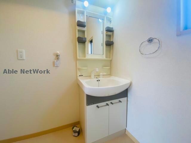 物件内観写真10　(※同型・現状優先)