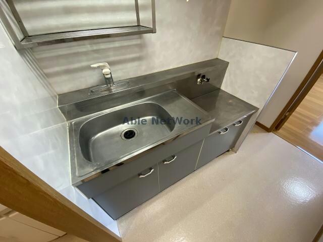 物件内観写真7　(同型モデル)