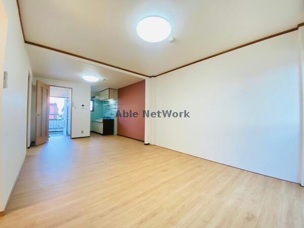 リビングダイニング(※同型・現状優先)