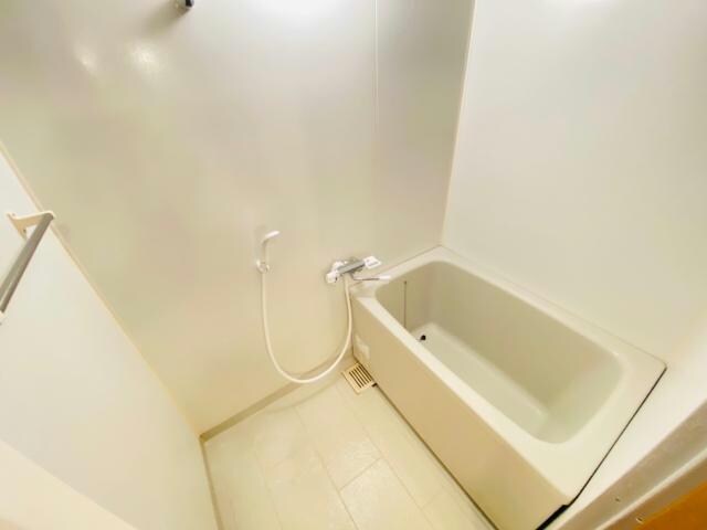 物件内観写真11　(同型　混合水栓に変わります☆)