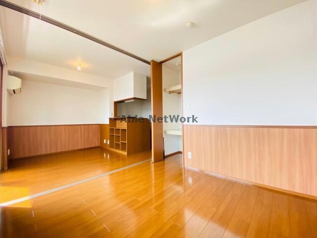 物件内観写真4　(※同型・現況優先)