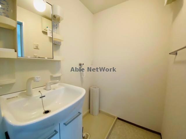 物件内観写真8　(※同型・現況優先)