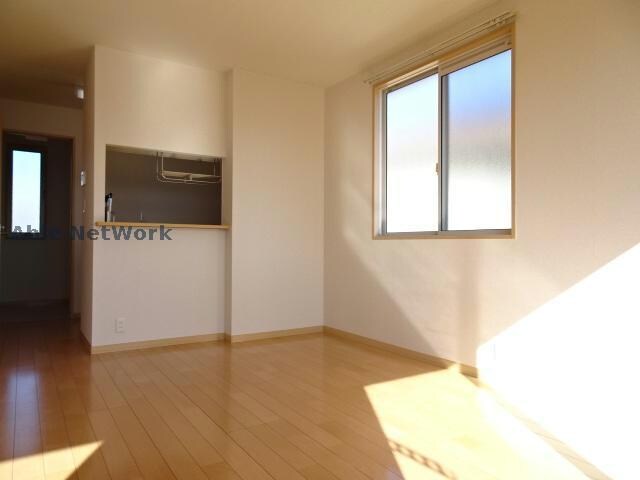 物件内観写真7　(※同型、現況優先)