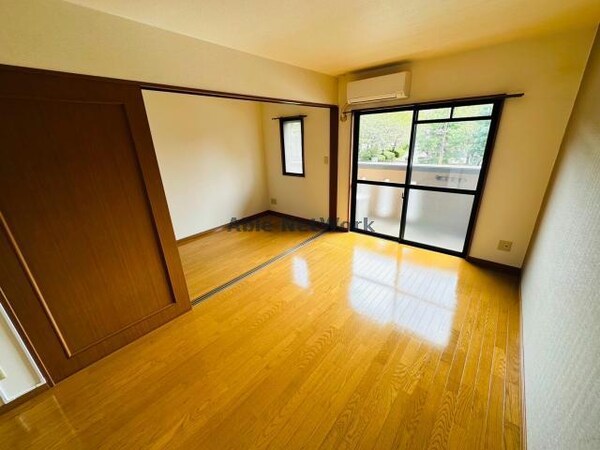空調設備(同型　現況優先)