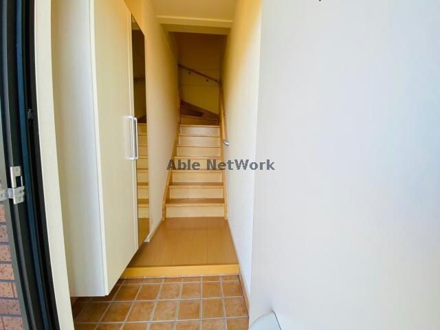 物件内観写真5　(※同型・現況優先)