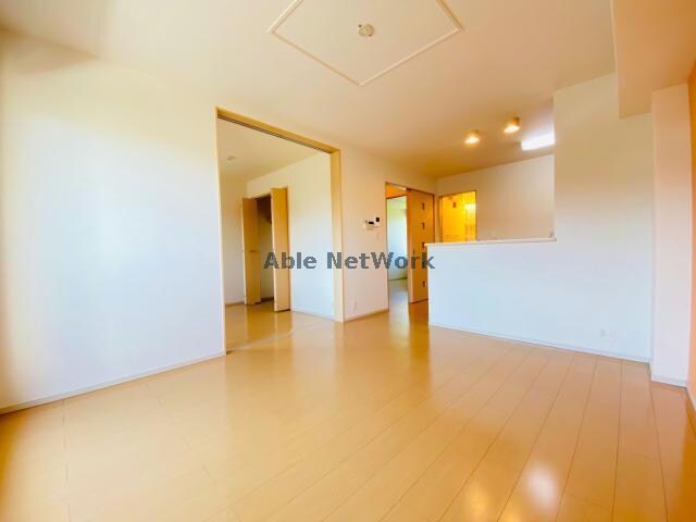 物件内観写真7　(※同型・現況優先)