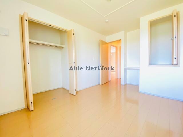 物件内観写真10　(※同型・現況優先)