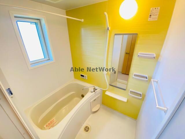 物件内観写真12　(※同型・現況優先)