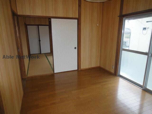 物件内観写真14　(※同型別室)