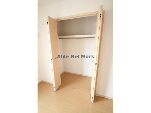 物件内観写真6　(※同型、現況優先)